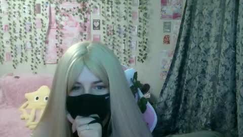 mysticyumiko online show from February 14, 2026, 7:10 pm