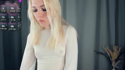 Olivia or just olive online show from October 17, 2025, 7:38 pm