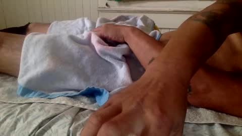 str8 dom alphaAsian Daddy type. sorry not bi or  curious but i dont judgediscrimenate. online show from February 26, 2025, 6:11 pm