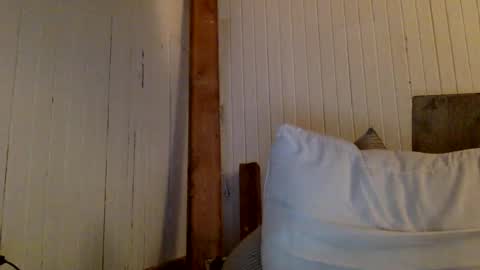 str8 dom alphaAsian Daddy type. sorry not bi or  curious but i dont judgediscrimenate. online show from December 21, 2025, 4:30 am