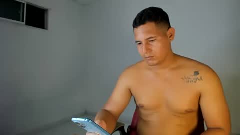 Snapshot of mz_david chatting on October 16, 2025, 11:50 pm mz_david online show from October 16, 2025, 11:50 pm
