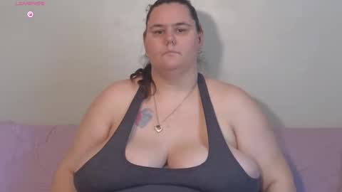 Mzjuicybootay online show from September 11, 2025, 4:29 pm