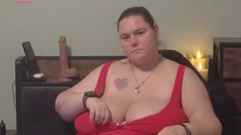 Mzjuicybootay online show from November 21, 2025, 4:27 pm