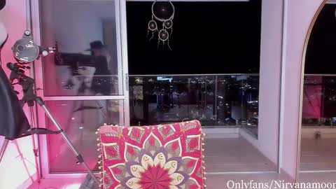 n1rvanamoon online show from December 1, 2025, 12:48 am