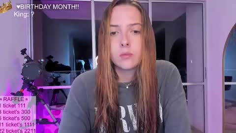 Snapshot of n1rvanamoon chatting on March 24, 2026, 1:43 am n1rvanamoon online show from March 24, 2026, 1:43 am
