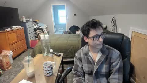 a Ordinary Boy online show from January 17, 2026, 4:43 pm