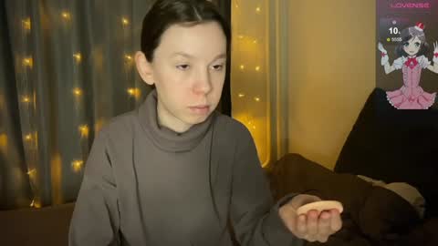 Vanessa and Julia  online show from January 27, 2025, 6:41 pm