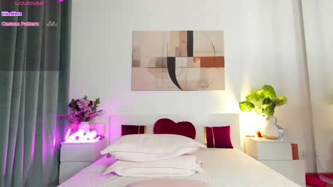 Nadia online show from February 18, 2025, 6:15 pm