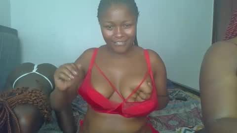 Snapshot of nadia_lisse chatting on November 17, 2025, 10:15 pm nadia_lisse online show from November 17, 2025, 10:15 pm