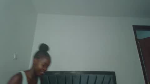 Snapshot of nadia_lisse chatting on November 25, 2025, 8:25 am nadia_lisse online show from November 25, 2025, 8:25 am