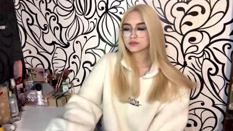 Katrin online show from February 5, 2026, 7:29 pm