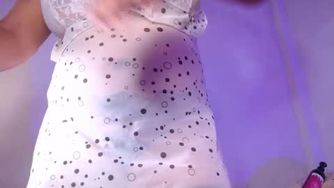 Nadia online show from December 14, 2025, 9:14 am