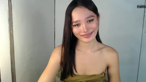 nadiestar online show from December 3, 2024, 12:57 am