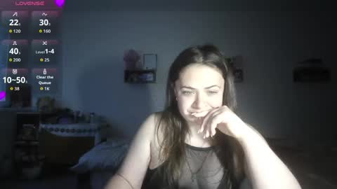 nadiiamorgun online show from April 20, 2026, 5:48 pm
