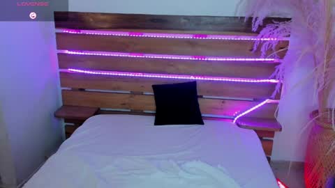 Nadine online show from April 8, 2026, 11:16 pm