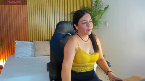 N A H I A online show from October 15, 2025, 12:05 pm