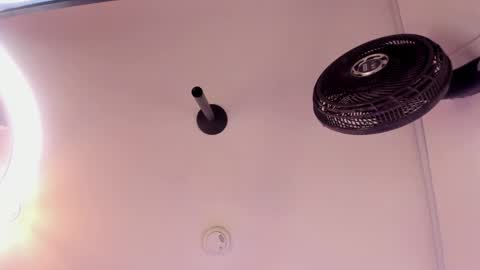 Snapshot of nahia_low chatting on January 19, 2025, 5:58 am  Valeria  online show from January 19, 2025, 5:58 am