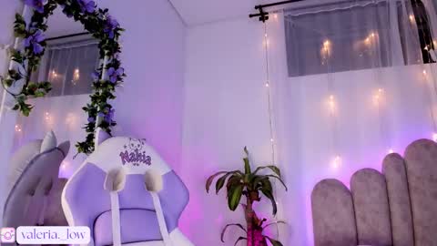 nahialov online show from February 27, 2026, 2:00 am