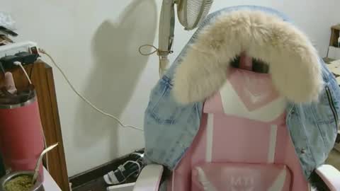 nahiarabiel online show from December 22, 2025, 3:20 pm