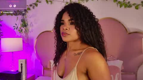 Snapshot of nahiarareina chatting on May 27, 2026, 2:47 pm NahiaraReina online show from May 27, 2026, 2:47 pm