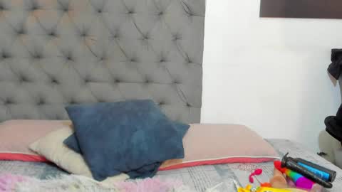 nahirobyy ebonyy online show from April 18, 2026, 2:54 pm