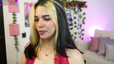 Naho  Sigueme en mis Redes Sociales Follow me on my social networks online show from May 19, 2026, 1:33 am