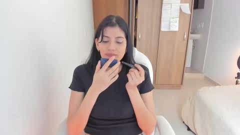 Snapshot of nahomi2021 chatting on December 20, 2024, 4:42 am independent model online show from December 20, 2024, 4:42 am