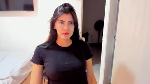 Snapshot of nahomi2021 chatting on September 17, 2025, 1:29 am independent model online show from September 17, 2025, 1:29 am
