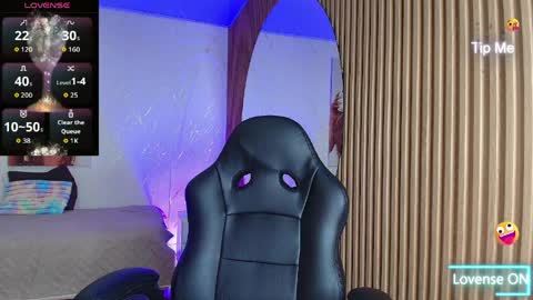 Snapshot of nahomi_blaze56eup chatting on April 4, 2026, 10:07 pm valeria online show from April 4, 2026, 10:07 pm