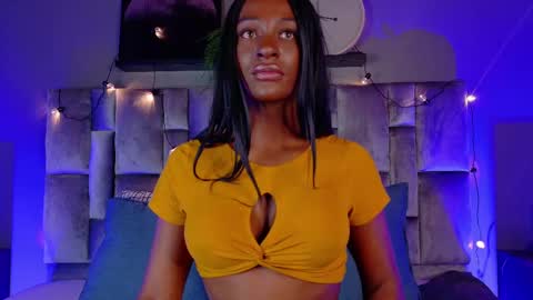  VICTORIA  online show from September 23, 2025, 7:28 pm