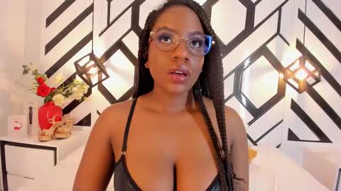 Snapshot of nahomikroft chatting on March 1, 2026, 1:29 am Nahomi online show from March 1, 2026, 1:29 am