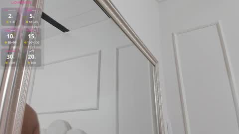 nahomycarterr online show from April 13, 2026, 11:37 am