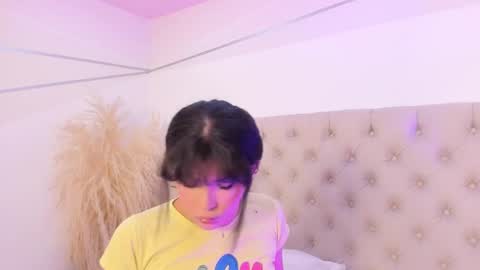 Snapshot of nahomyrusell chatting on April 11, 2026, 1:37 pm nahomyrusell online show from April 11, 2026, 1:37 pm