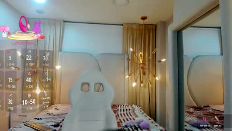 nai_blue online show from September 30, 2025, 2:27 am