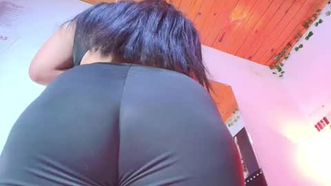 Naia x online show from February 5, 2026, 8:13 pm