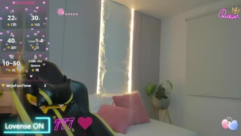 Snapshot of naiara30_ chatting on May 29, 2026, 8:12 am N A I A R A online show from May 29, 2026, 8:12 am