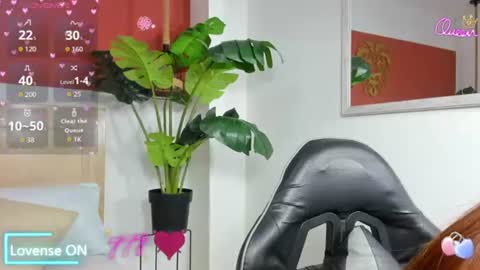 Snapshot of naiara30_ chatting on June 15, 2026, 8:33 pm N A I A R A online show from June 15, 2026, 8:33 pm