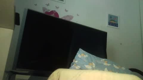 Snapshot of naimando353223 chatting on December 17, 2024, 12:11 pm naimando353223 online show from December 17, 2024, 12:11 pm