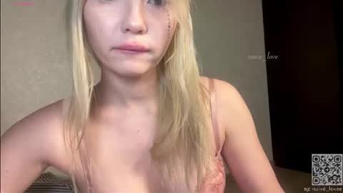 Mia  guest- Eva from DOUBLECUTIES online show from February 27, 2026, 1:55 pm