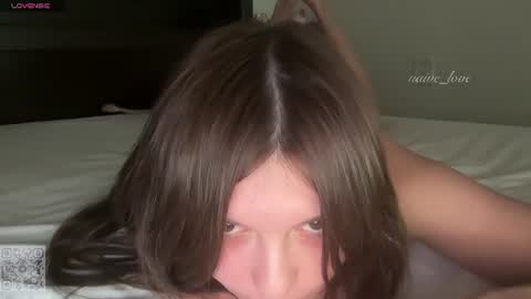 Snapshot of naive_love chatting on July 13, 2026, 10:18 am Mia guest- Eva from DOUBLECUTIES online show from July 13, 2026, 10:18 am