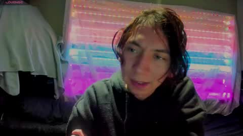 NAJI  online show from November 14, 2025, 11:02 pm