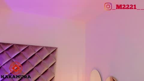 INSTAGRAM  m2221     online show from March 5, 2025, 10:11 am