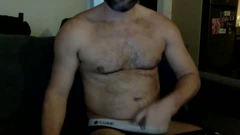Snapshot of naked_dude25 chatting on December 4, 2024, 7:28 am naked_dude25 online show from December 4, 2024, 7:28 am