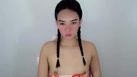 Stacey online show from April 16, 2026, 2:23 am