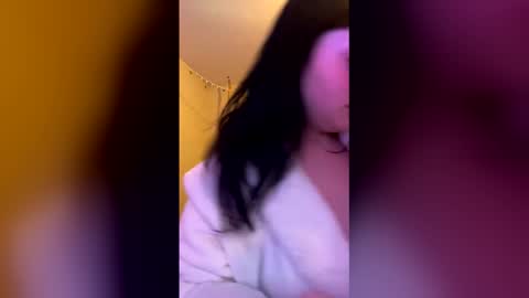 nakedandstonedd online show from March 6, 2026, 1:35 am