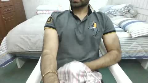 NakedPie online show from January 1, 2025, 3:24 pm