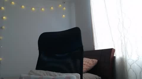 Snapshot of nala_foster chatting on July 22, 2026, 4:21 pm Nala online show from July 22, 2026, 4:21 pm