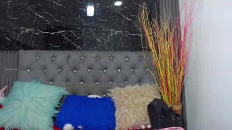 NALAROY online show from January 29, 2025, 11:20 am