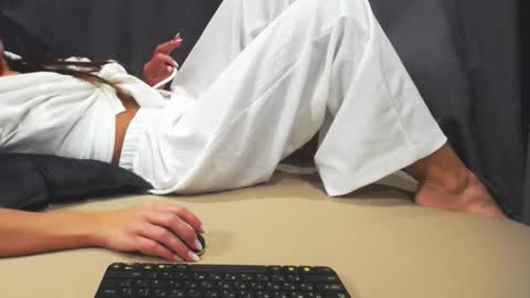 Lady online show from October 10, 2025, 11:20 am