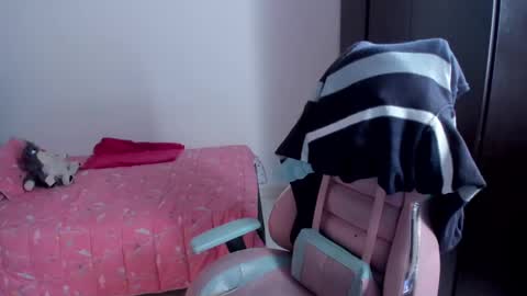 Nami online show from February 14, 2025, 8:15 pm